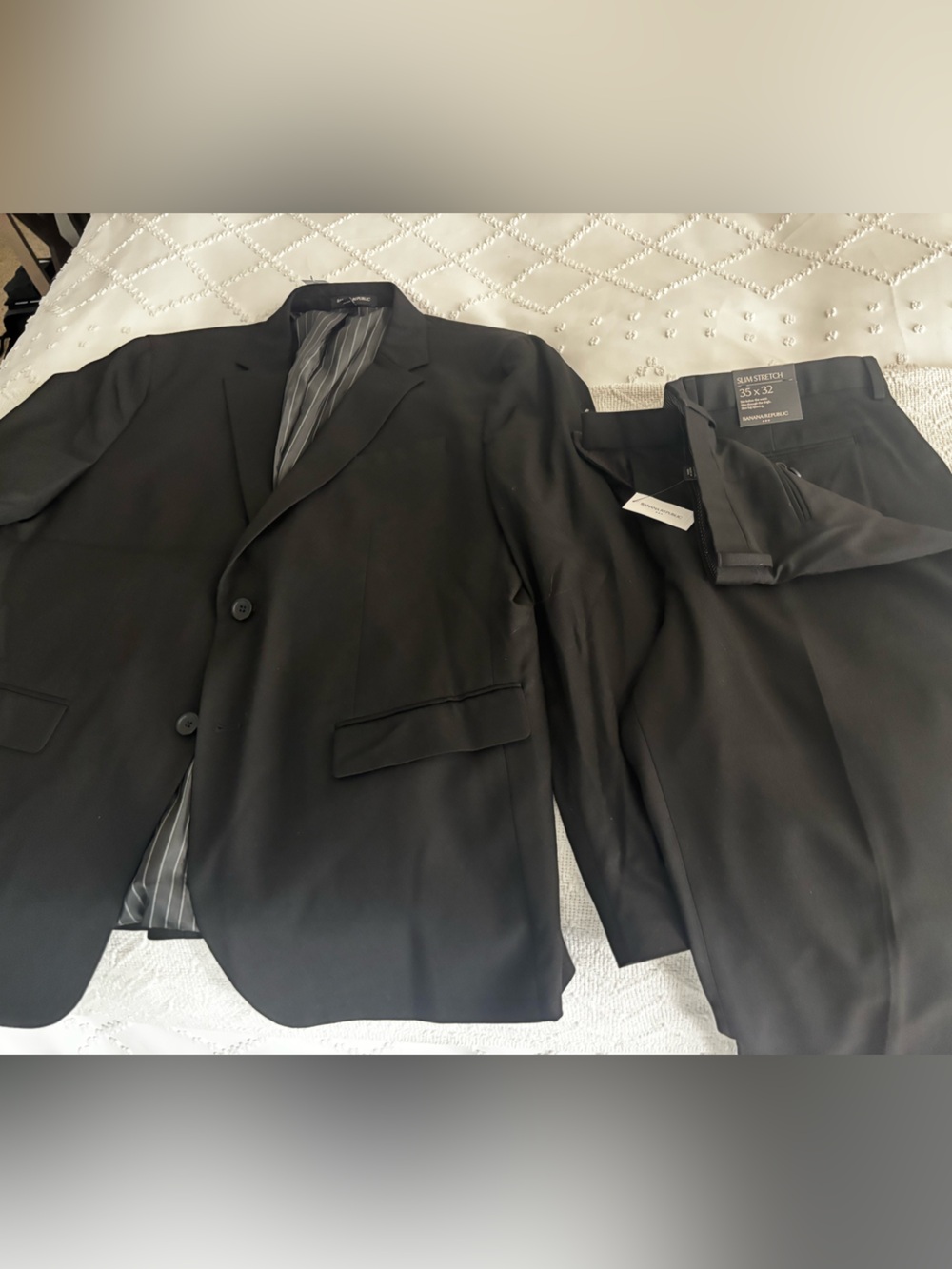 Banana Republic Men's Black Two-Piece Suit - Single-Breasted Blazer & Trousers